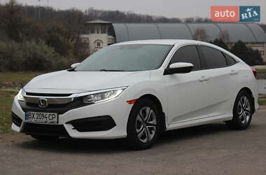 Хетчбек Honda Civic 2018 в Дніпрі