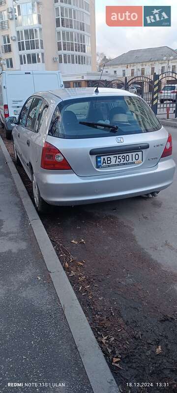 Хэтчбек Honda Civic 2002 в Полтаве фото 4 Хэтчбек Honda Civic 2002 в Полтаве