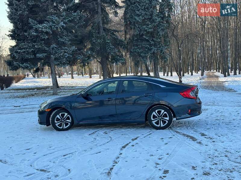 Седан Honda Civic 2018 в Києві