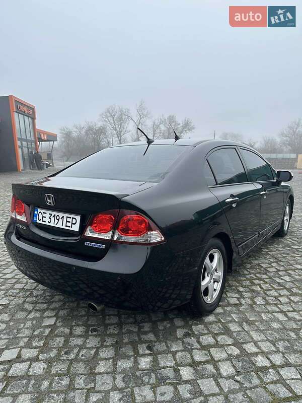 Седан Honda Civic 2009 в Кельменцах