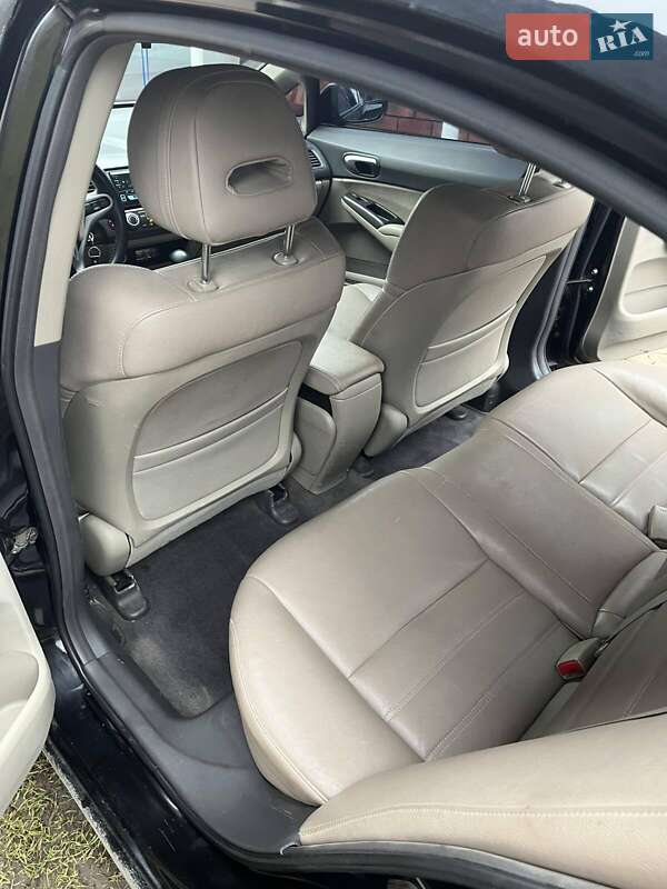 Седан Honda Civic 2009 в Кельменцах