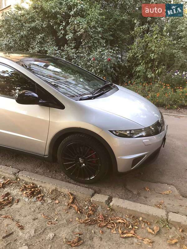 Хэтчбек Honda Civic 2006 в Житомире фото 10 Хэтчбек Honda Civic 2006 в Житомире