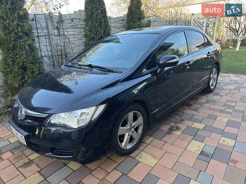 Седан Honda Civic 2007 в Чемеровцах