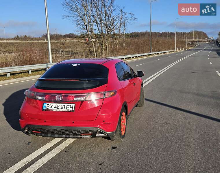 Хэтчбек Honda Civic 2006 в Хмельницком