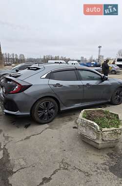 Хэтчбек Honda Civic 2019 в 