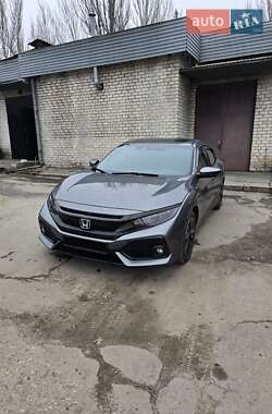 Хетчбек Honda Civic 2019 в Запоріжжі