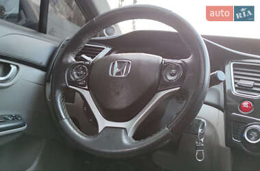 Седан Honda Civic 2013 в Днепре