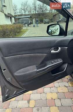 Седан Honda Civic 2013 в 