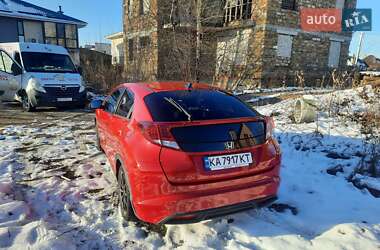 Хэтчбек Honda Civic 2014 в 