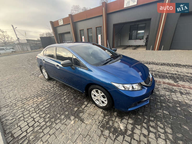 Седан Honda Civic 2015 в Бахмаче