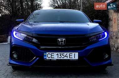 Седан Honda Civic 2017 в Чернівцях