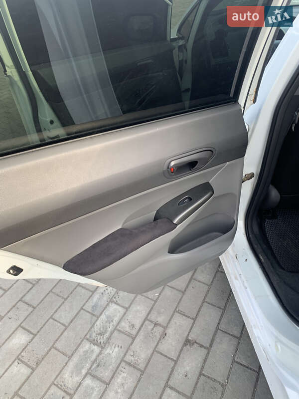 Седан Honda Civic 2007 в Апостоловому