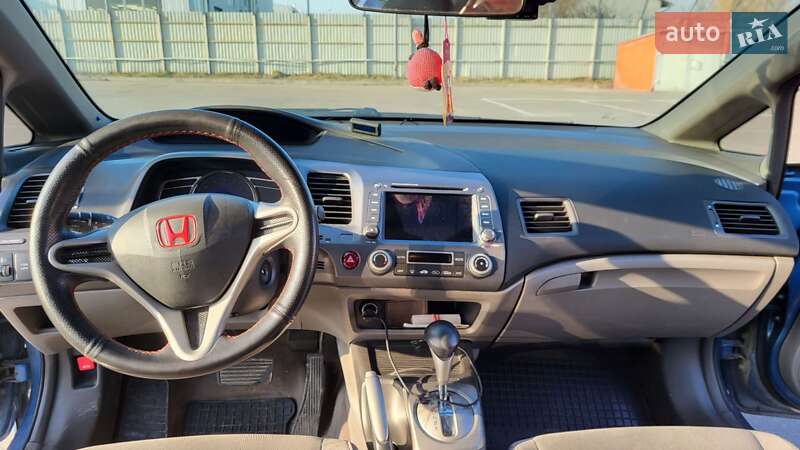 Седан Honda Civic 2007 в Львові