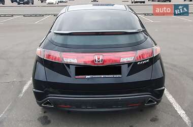 Хэтчбек Honda Civic 2008 в Киеве