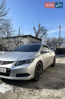 Купе Honda Civic 2013 в Днепре