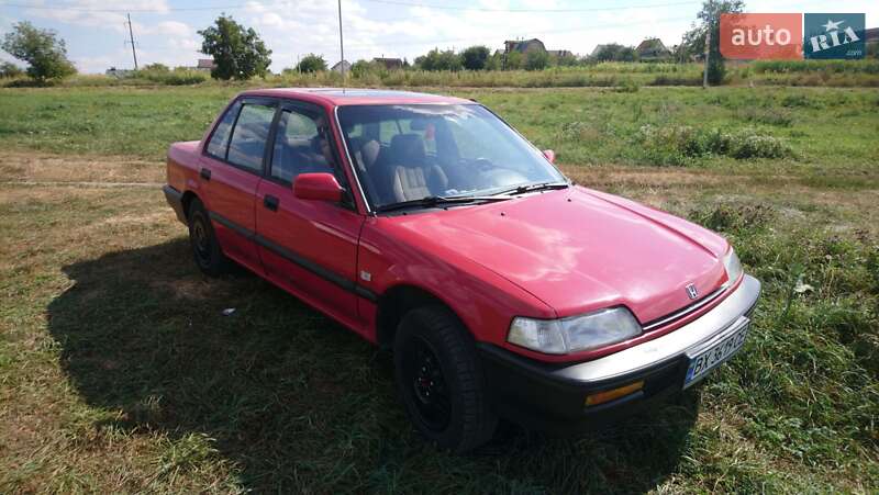 Седан Honda Civic 1991 в Хмельницькому