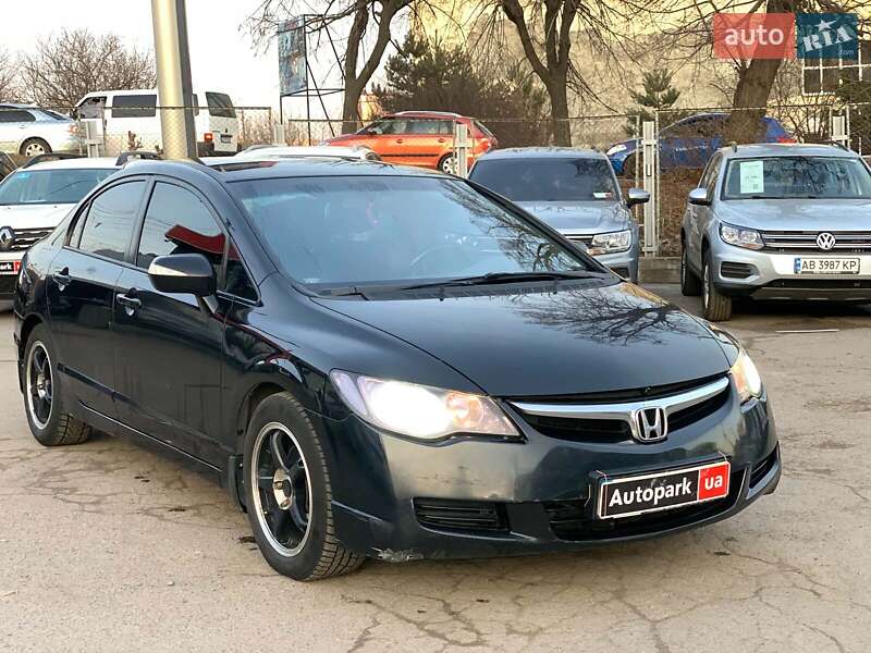 Седан Honda Civic 2008 в Виннице
