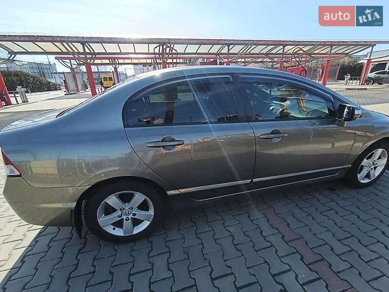 Седан Honda Civic 2008 в Луцке