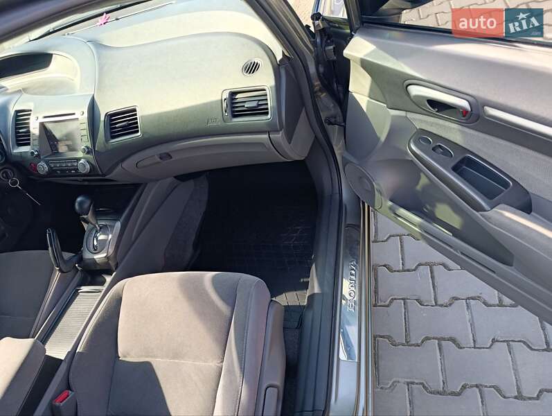 Седан Honda Civic 2008 в Луцке