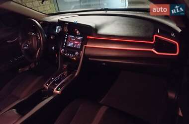 Седан Honda Civic 2019 в 