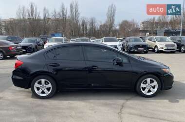 Седан Honda Civic 2012 в Днепре