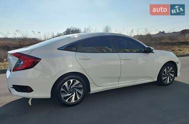 Седан Honda Civic 2017 в 