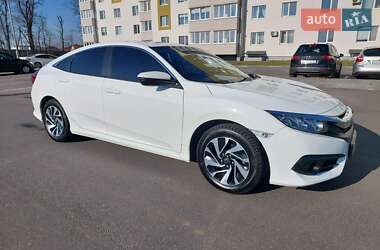 Седан Honda Civic 2017 в 