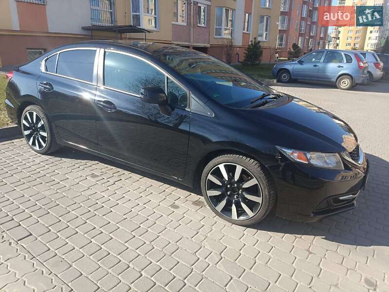 Седан Honda Civic 2013 в Тернополе