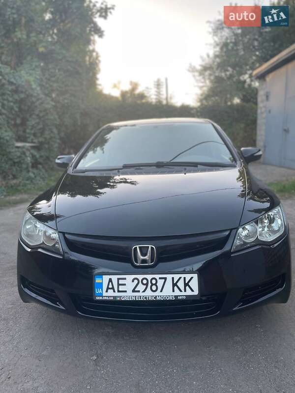 Седан Honda Civic 2008 в Кривом Роге