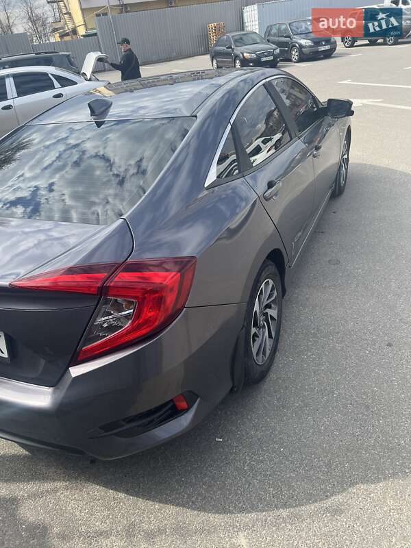 Седан Honda Civic 2018 в Харкові