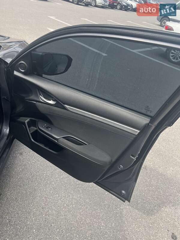 Седан Honda Civic 2018 в Харкові
