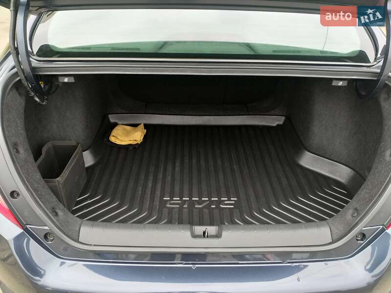 Седан Honda Civic 2019 в Києві