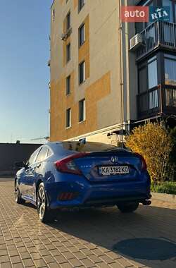 Седан Honda Civic 2016 в 