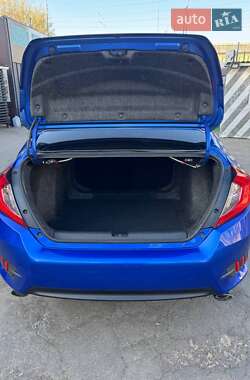 Седан Honda Civic 2016 в 