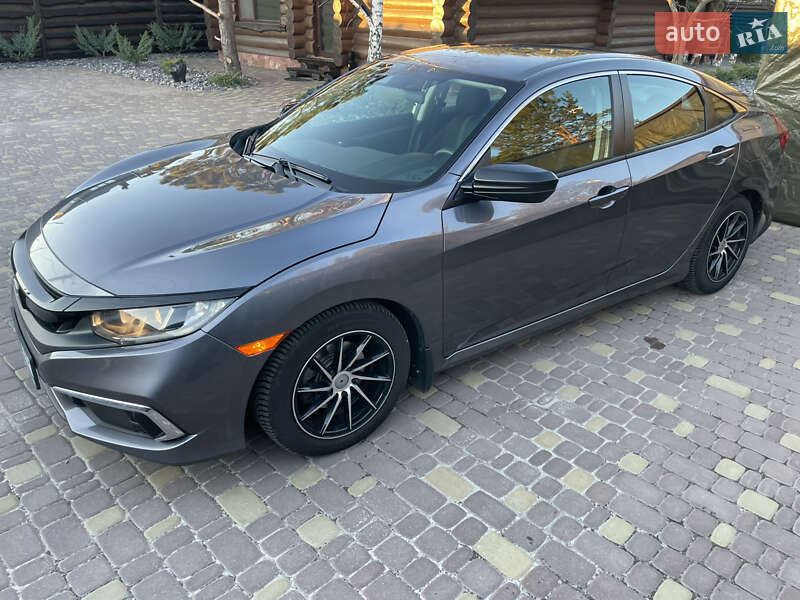 Седан Honda Civic 2020 в Ирпене