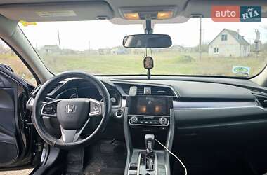 Седан Honda Civic 2017 в 