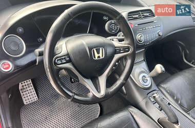 Хэтчбек Honda Civic 2008 в 