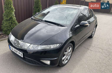 Хетчбек Honda Civic 2007 в 