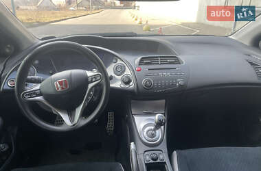 Хетчбек Honda Civic 2007 в 