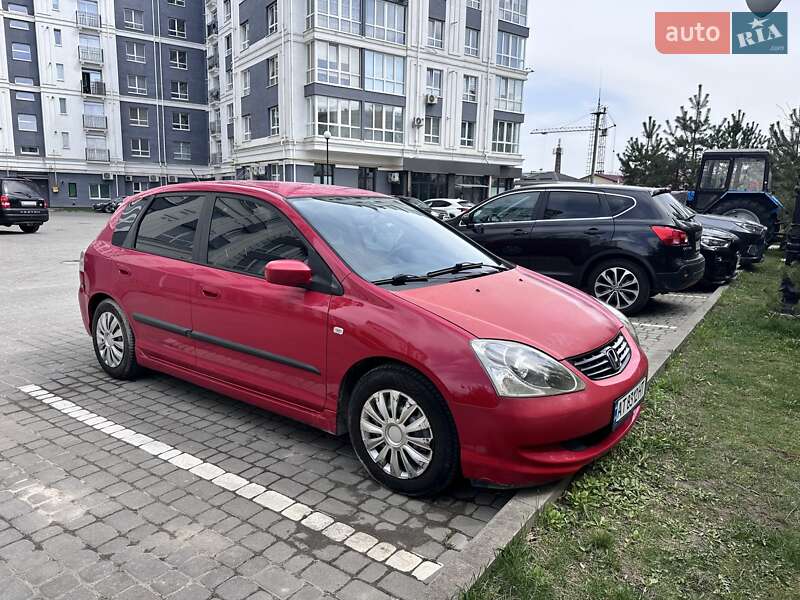Хэтчбек Honda Civic 2005 в Ивано-Франковске