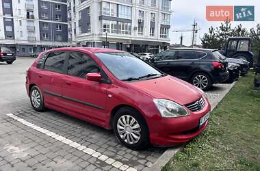 Хэтчбек Honda Civic 2005 в 