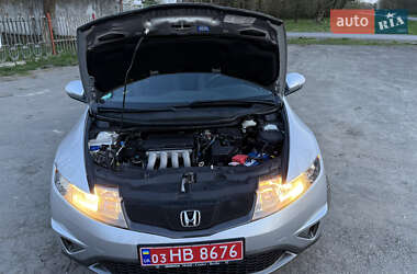 Хэтчбек Honda Civic 2010 в 