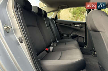 Седан Honda Civic 2017 в 