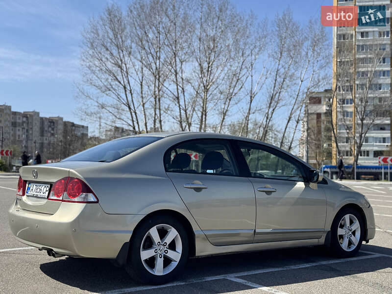 Седан Honda Civic 2008 в Києві