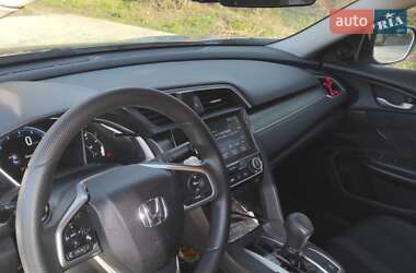 Седан Honda Civic 2016 в 