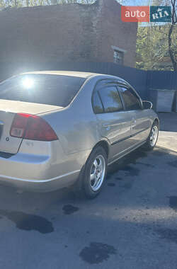 Седан Honda Civic 2001 в 