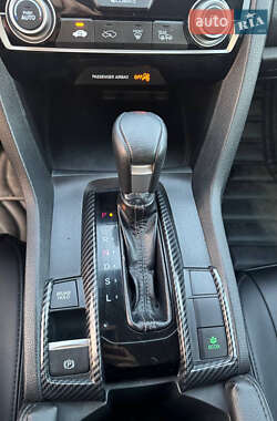 Седан Honda Civic 2016 в 