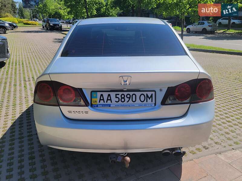 Седан Honda Civic 2007 в Києві