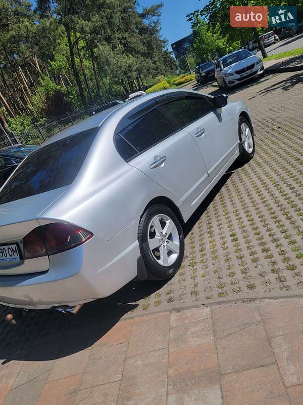 Седан Honda Civic 2007 в Києві