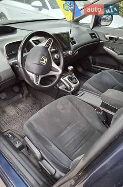 Седан Honda Civic 2009 в 